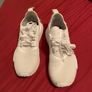 Adidas NMD triple white